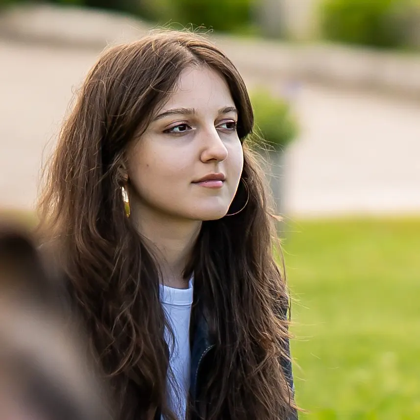 Picture of Lia Kvaratskhelia